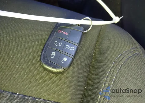 2016 Dodge Challenger Sxt z USA, uszkodzony, nr VIN 2C3CDZAG3GH124792